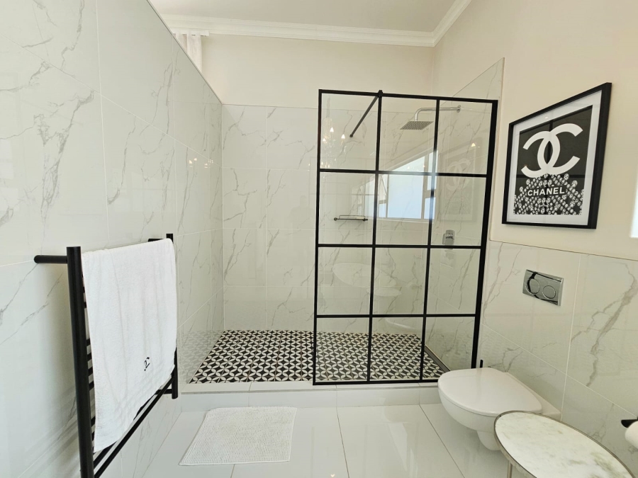 8 Bedroom Property for Sale in Selborne Eastern Cape